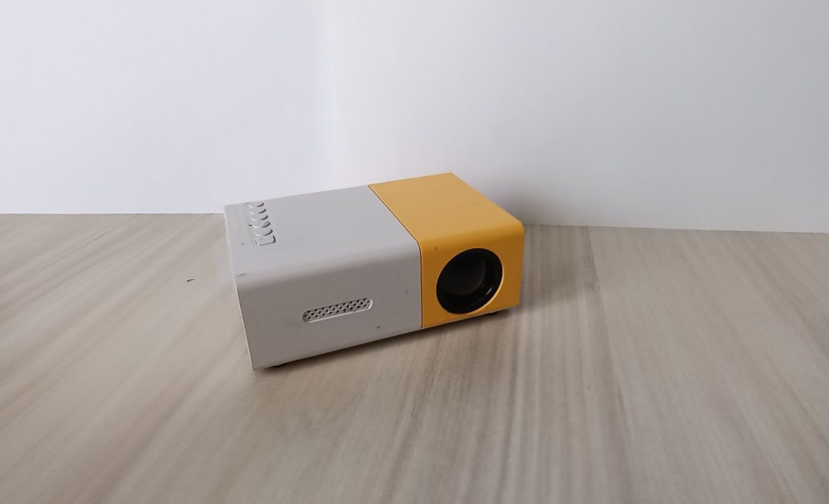 Продам projector