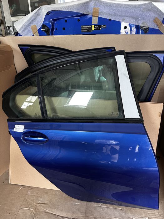 Bara capota trager BMW seria 3 G20 G21 aripa usa oglinda hayon