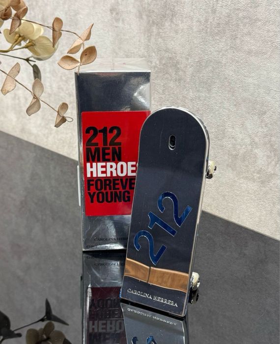 Carolina Herrera 212 Men Heroes