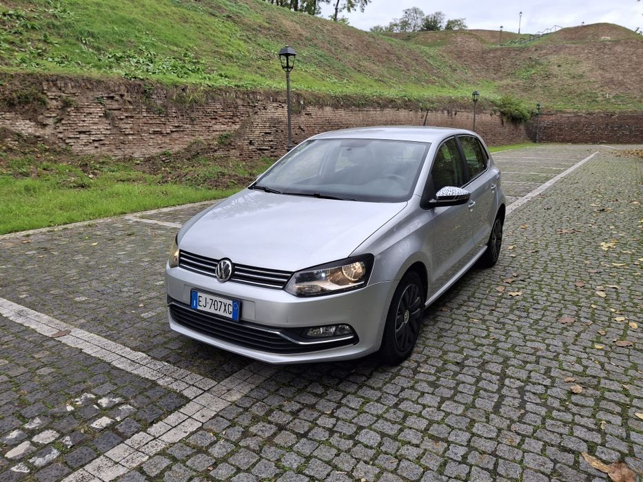 Vând polo 1.6 benzina si gaz fabrica