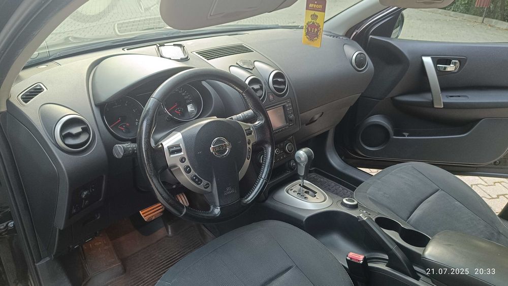 Vând Nissan Qashqai 2011,automat,2.0,4×4