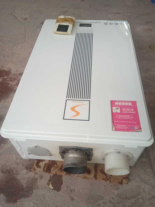 двухконтурный отопительный котёл Celtic-Селтик-в отличном  состоянии№