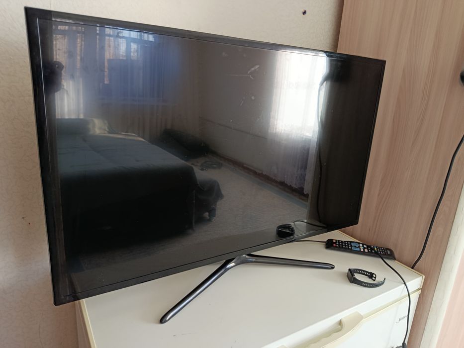Продам Телевизор смарт