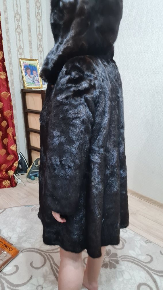 Продам шубы норковые
