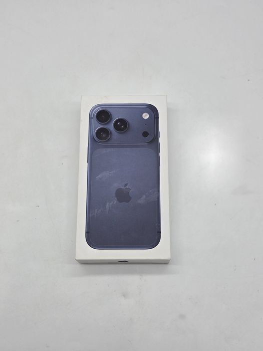 Iphone 17 pro, Deep Blue, 256gb, garantie, SIGILAT