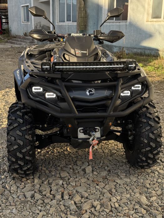 Can am  1000R limited