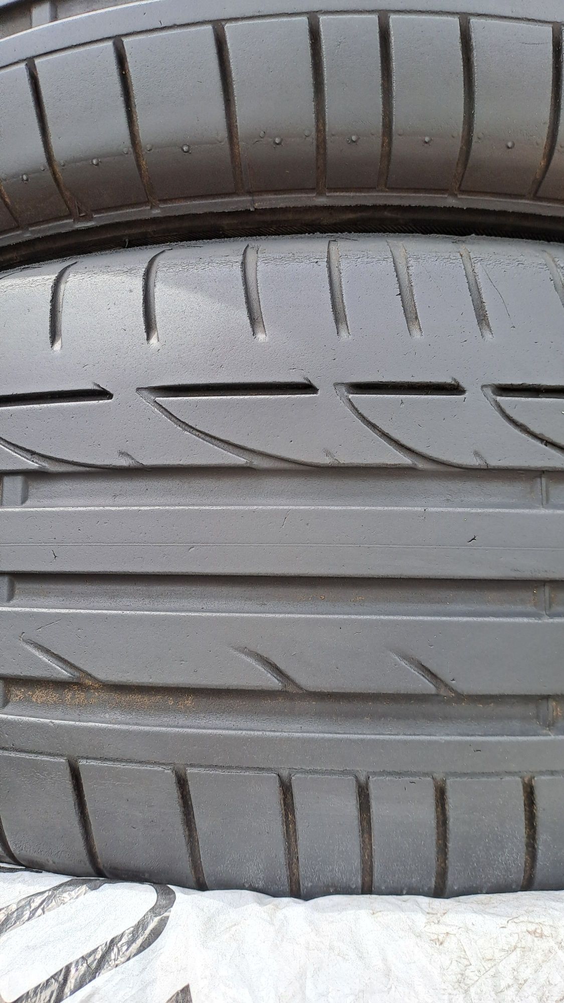 2бр. Летни 225/50/17 Bridgestone