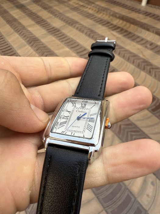 Erkaklar uchun classic soat GUDEO