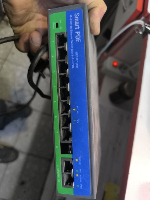 Poe switch на 8 в отличном состоянии