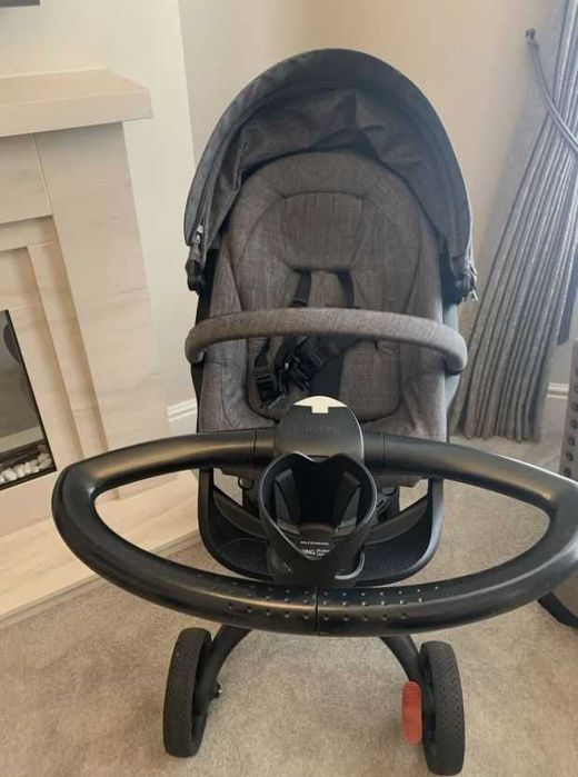 Carucior Stokke® Xplory® V5 Black Limited Edition