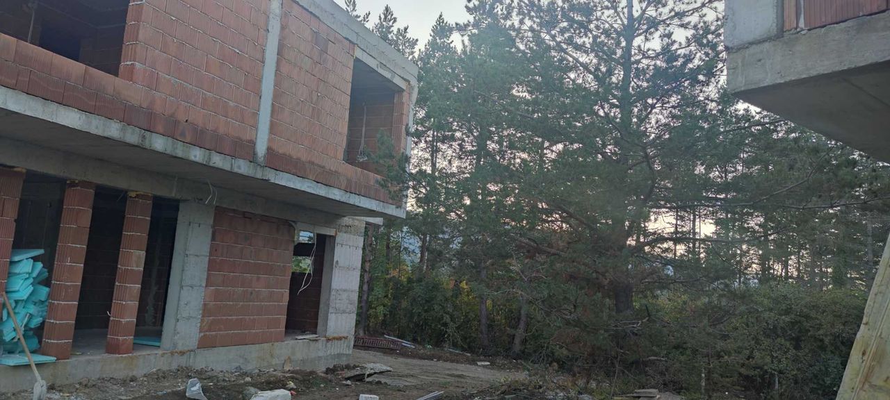 Продава се Къща в София, Горна баня - 676 кв.м за 1500 €/кв.м - Снимка #16