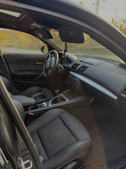 BMW seria 1 e87 120d  M packet
