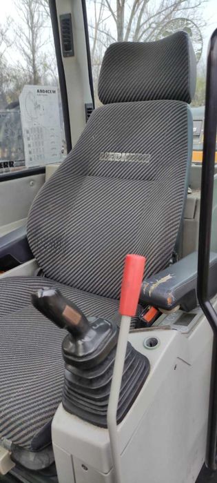 Продавам Колесен Багер LIEBHERR А904С в добро техническо състояние