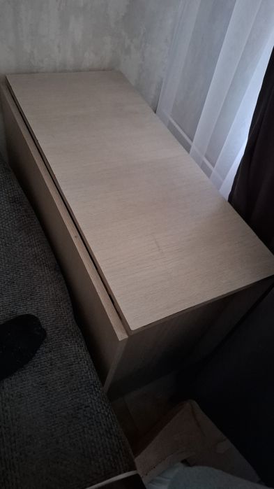 Продам стол-тумба