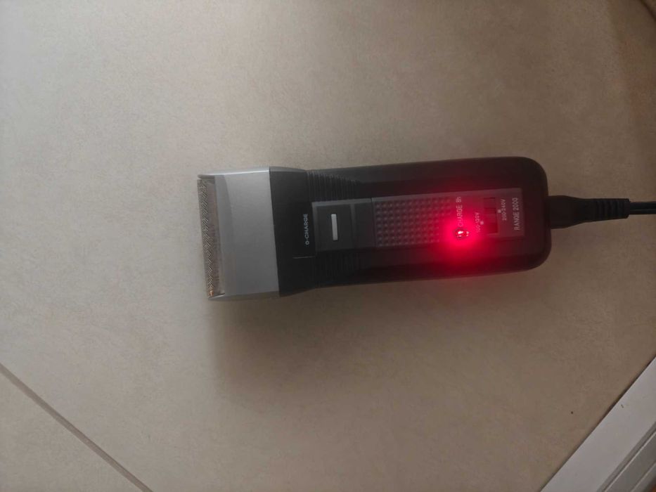 Електрическа самобръсначка RANGE 2000