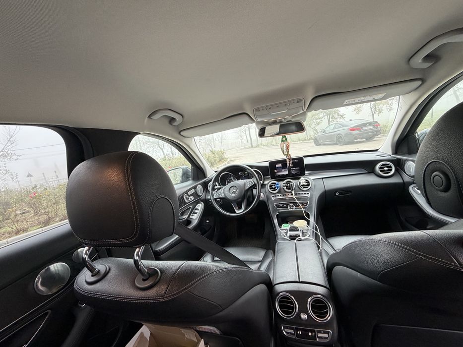 Mercedes-Benz C 350e Plug-in Hybrid – 279 CP – Full Option