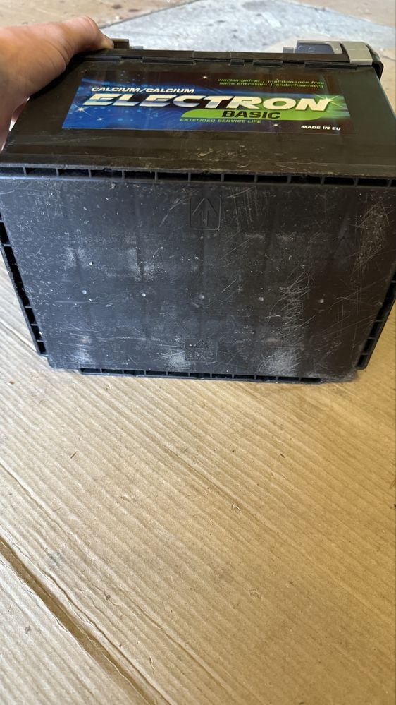 Акумулатор Electron Basic Car Battery VW audi vag