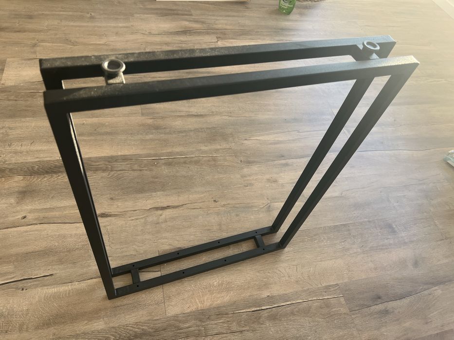 Picior de masa metalic negru