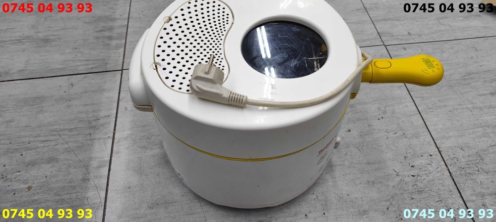 Friteuza Tefal FF103431 F40-A 1900 W 1.5 kg cu proba
