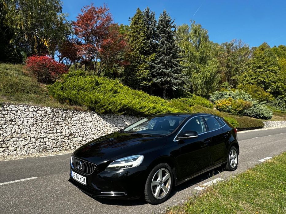 Volvo V40 Inscription 2.0 E6 2017