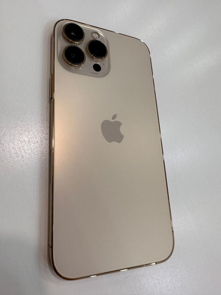 iPhone 13 Pro max Gold 256gb