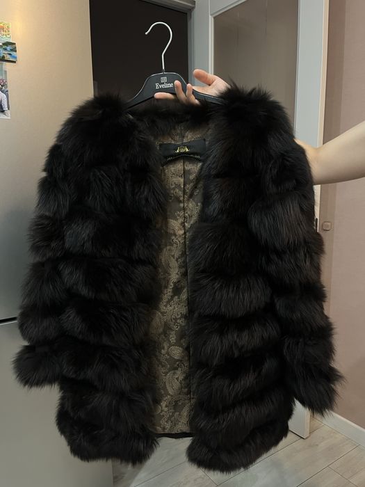 Продам шубу натуральный песец