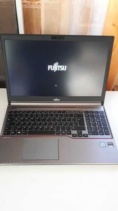 Fujitsu Siemens i5