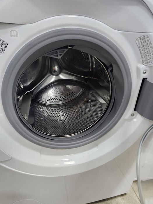 Комбинация от пералня със сушилня Hoover AWDPD 4138LH/1-S --13кг/8кг