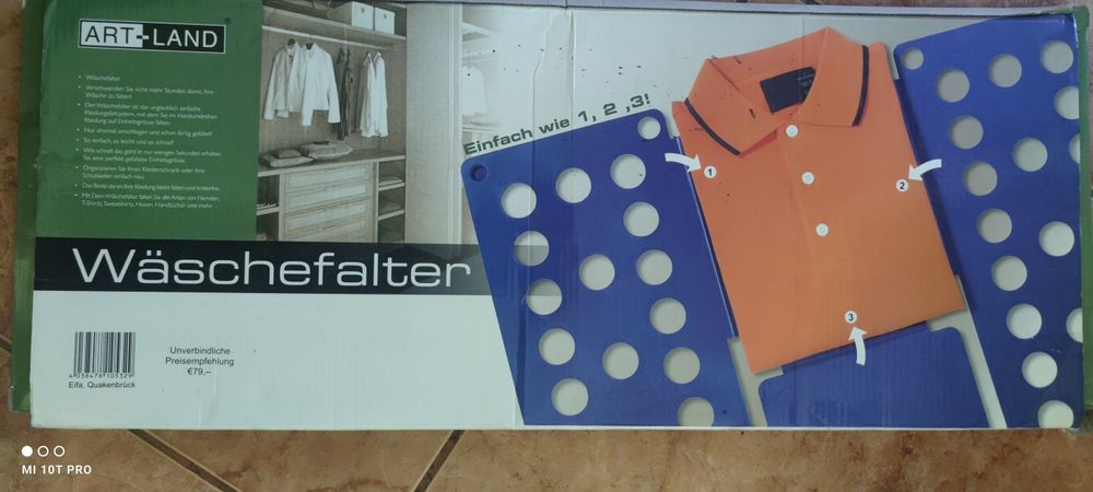 Placa împachetare haine