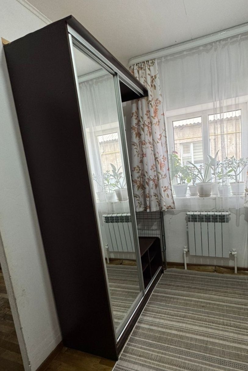 Продается  прихожий