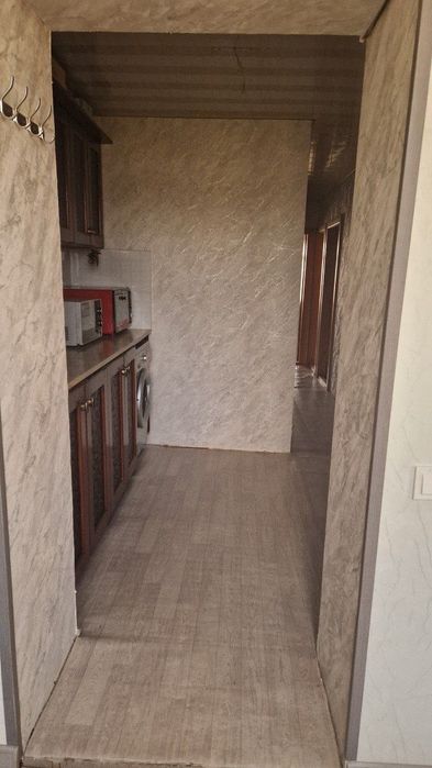 Продаю квартиру 3 комнатная / 95 кв.м с ремонтом и мебелью