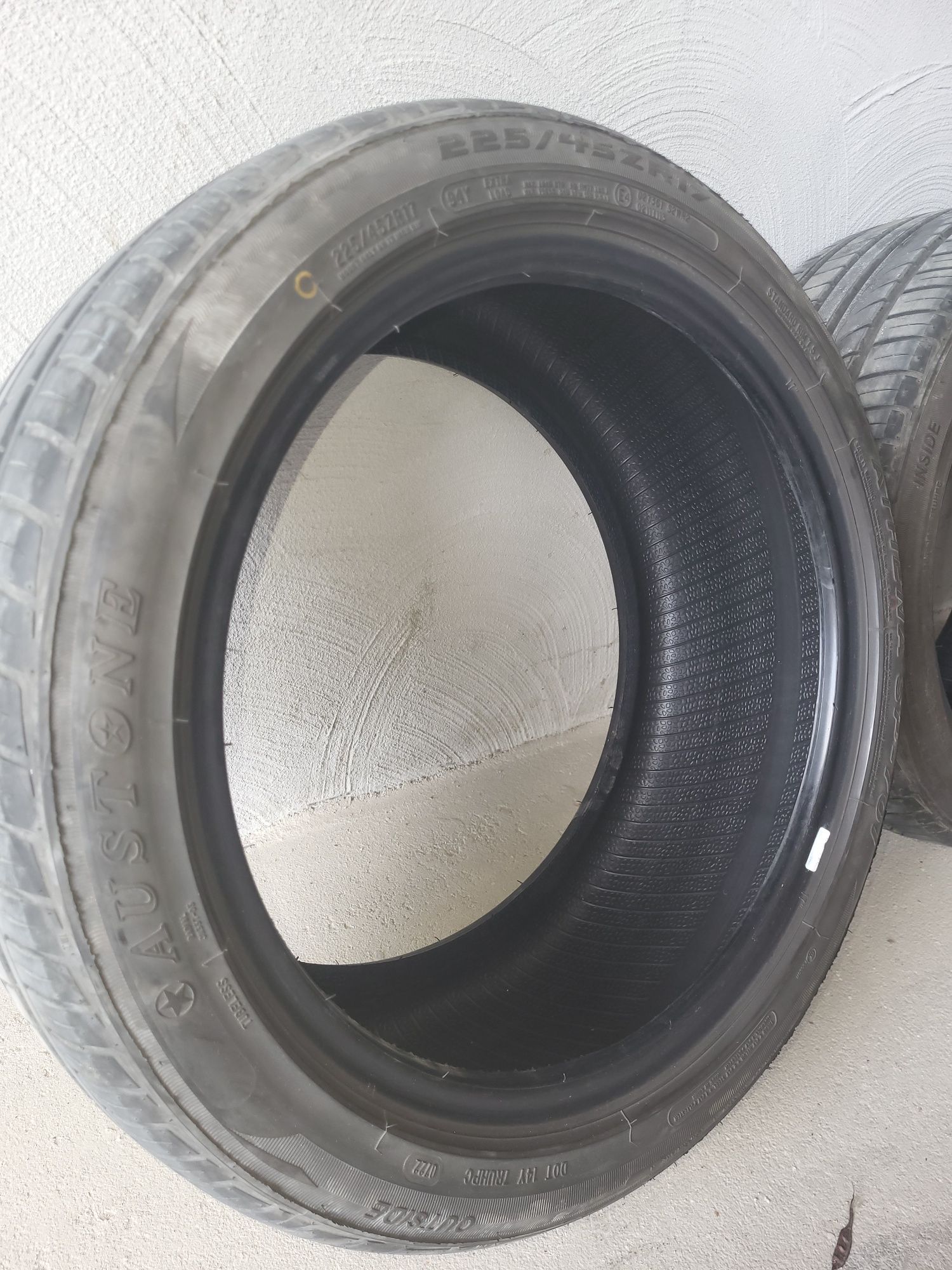 Летни гуми Austonе 225/45 17 ZR