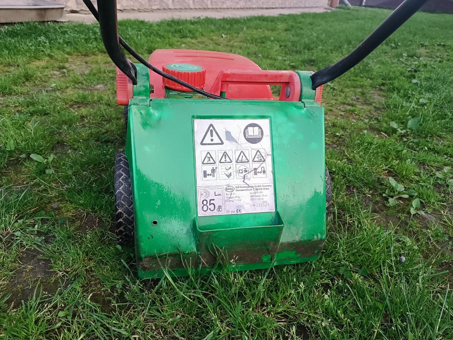 Mașină electrică de tuns iarba BRILL 32 ES