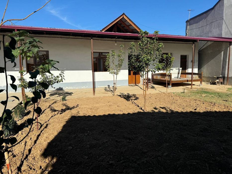 Тутзорда уй сотилади