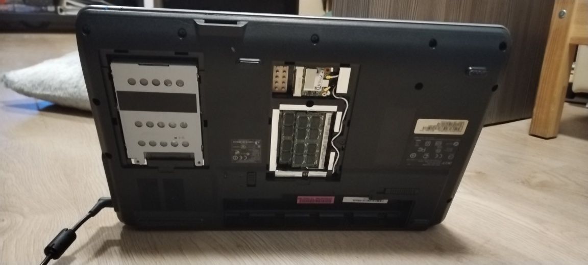 Acer aspire 5541G на части