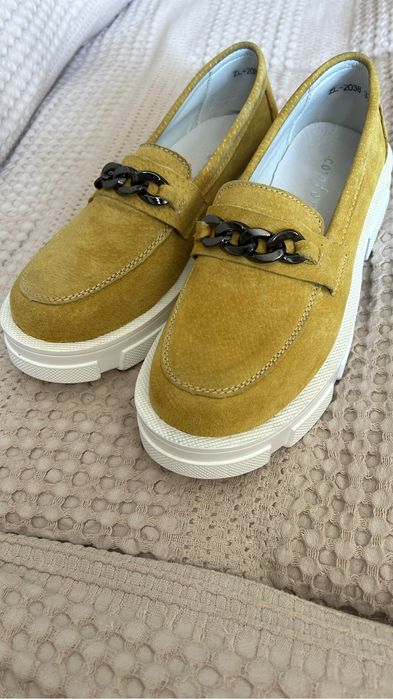 Продаю новые лоферы