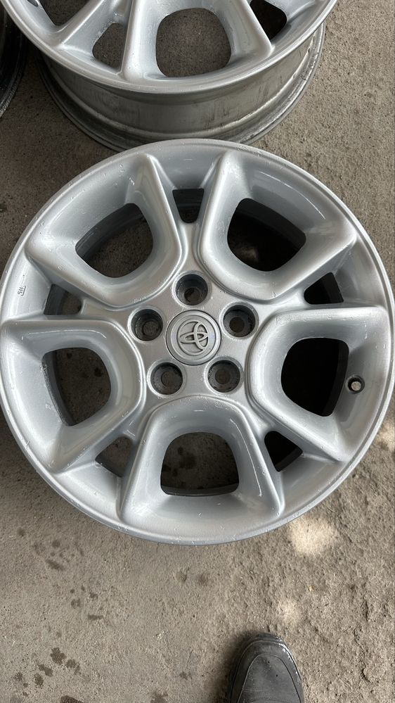 Продам диски 17 оригинал. Сиенна.