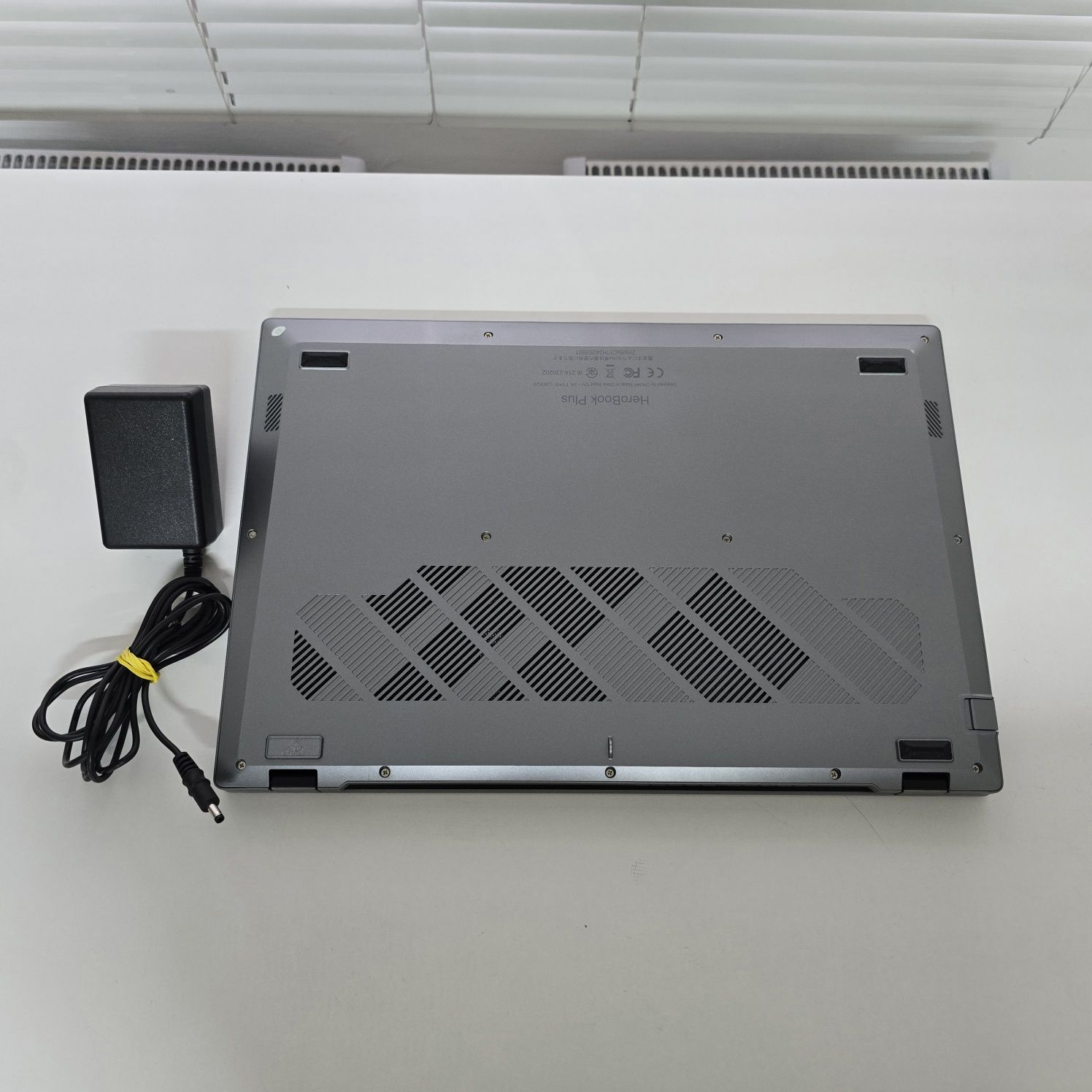 Ноутбук Chuwi HeroBook Plus