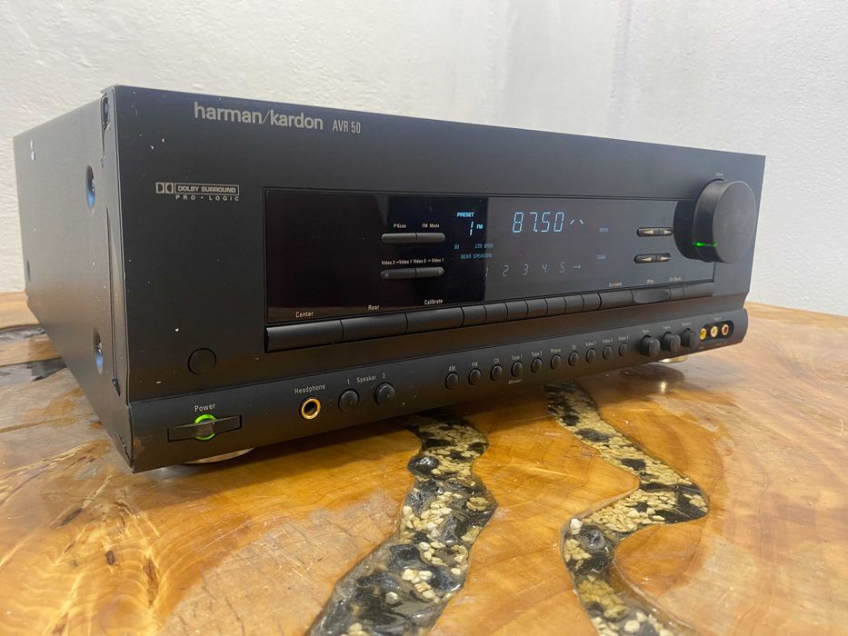 Statie / amplificator harman kardon AVR 50