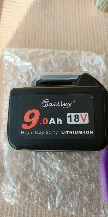 Продавам високо качествени 9 амперчаса 18 V батерии Makita инструменти