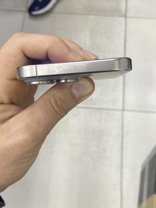 iPhone 15 max 512gb