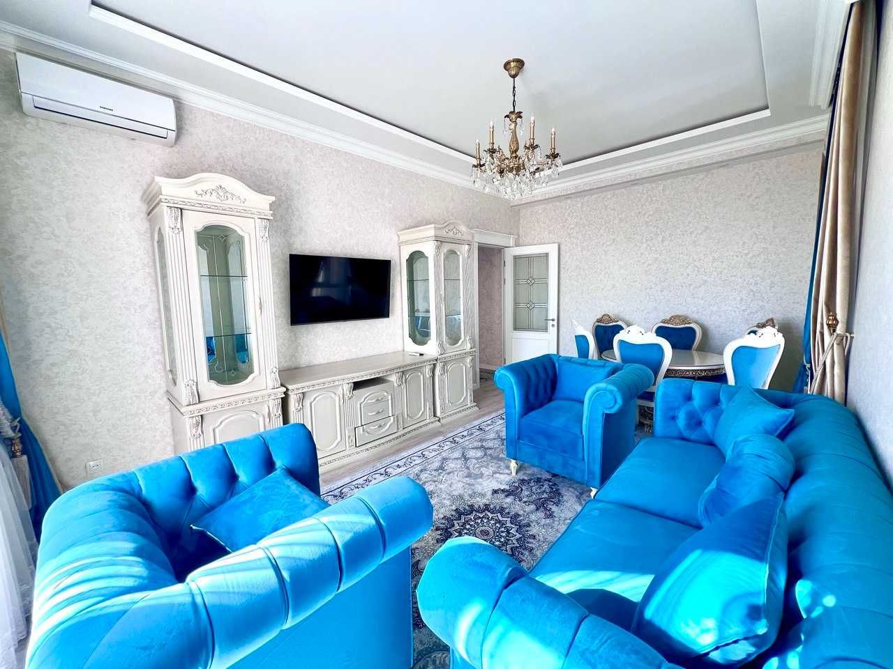 СВОЯ! Срочно! Продается 2 ком. 2/8/8 -72м, Паркентский -1,299$ за 1m2