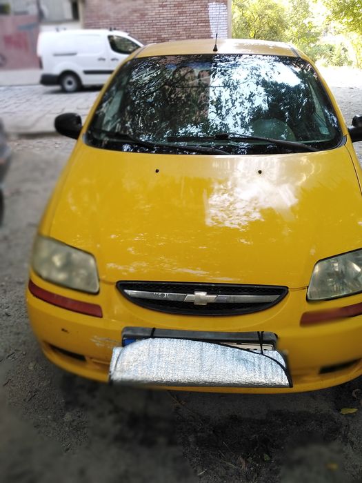 Продавам автомобил Шевролет