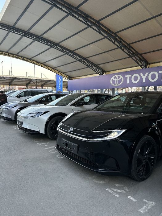 Toyota bz5 arzon narxda