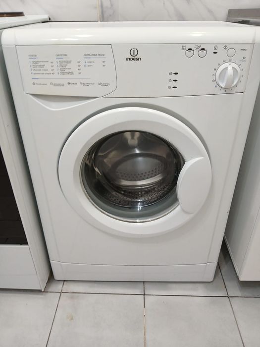 Стиральная машина Indesit