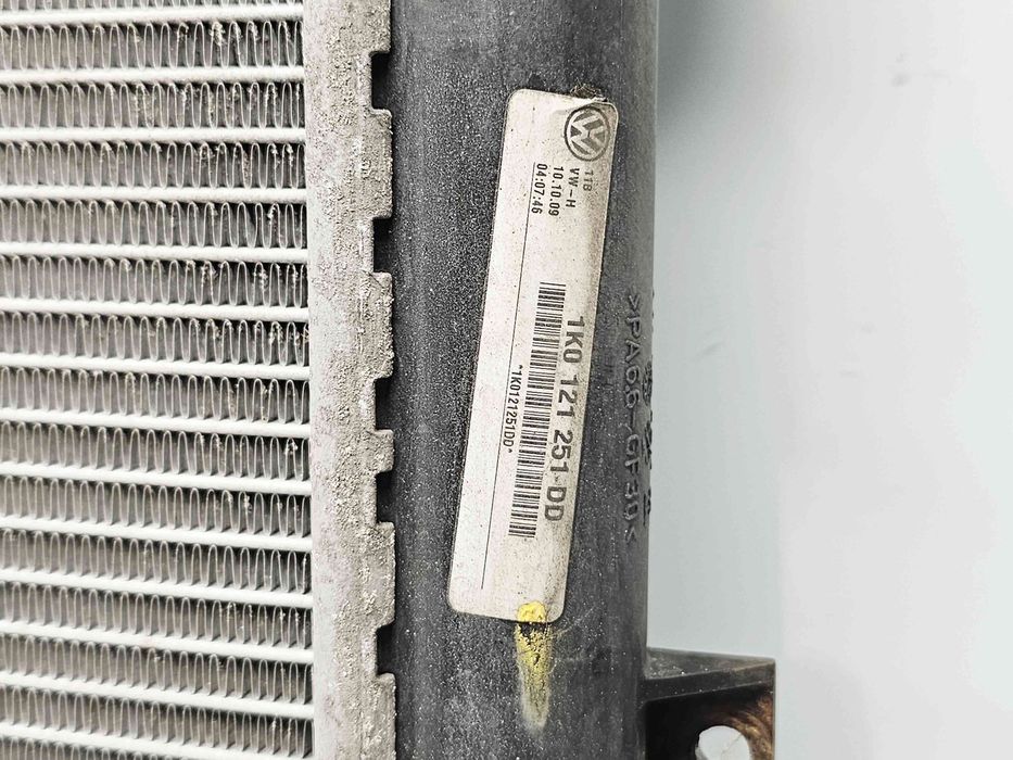 Radiator apa  Skoda Octavia 2 (1Z3) [Fabr 2004-2013] 1K0121251DD 1.6 T