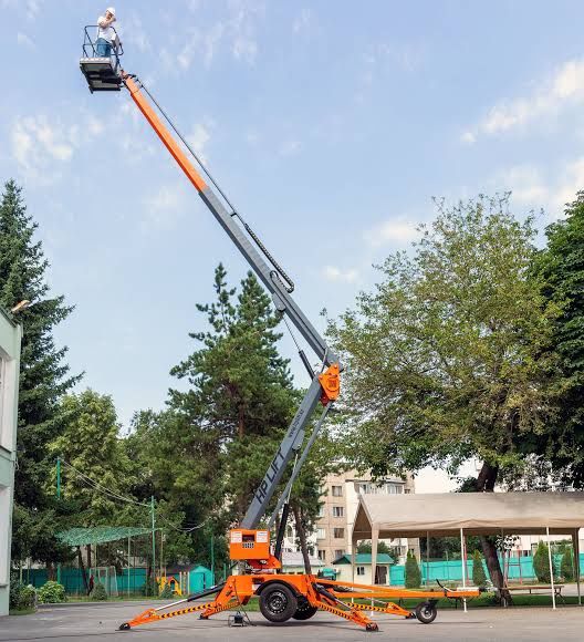 Аренда автовышки 5000тг час, подъемник, АГП, прицепная вышка, кобра