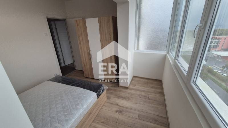 Продава се Двустаен апартамент в Варна, Младост 2 - 60 кв.м за 2000 €/кв.м - Снимка #3