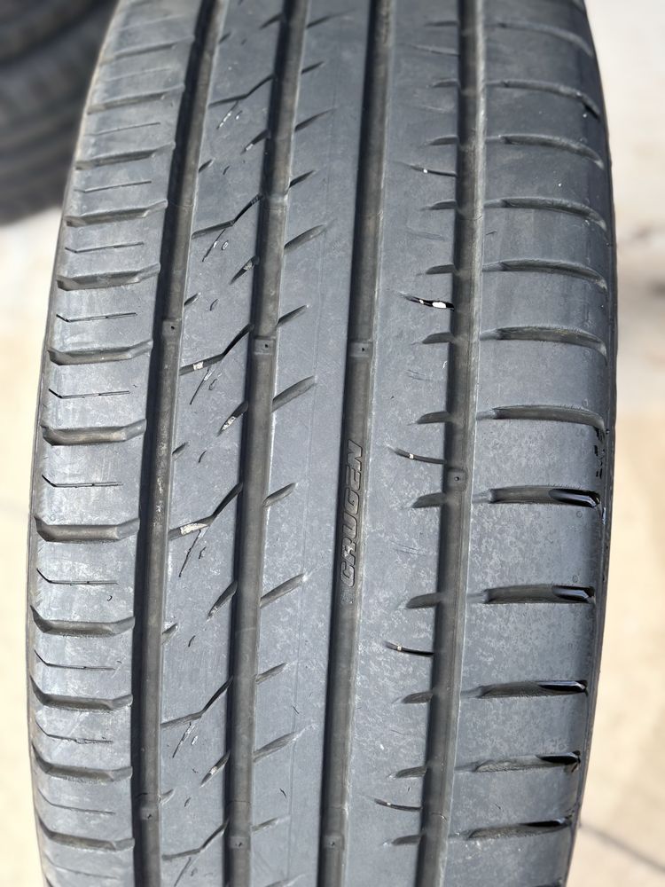 235/45/19 GoodYear 2 бр Kumho 2 бр
