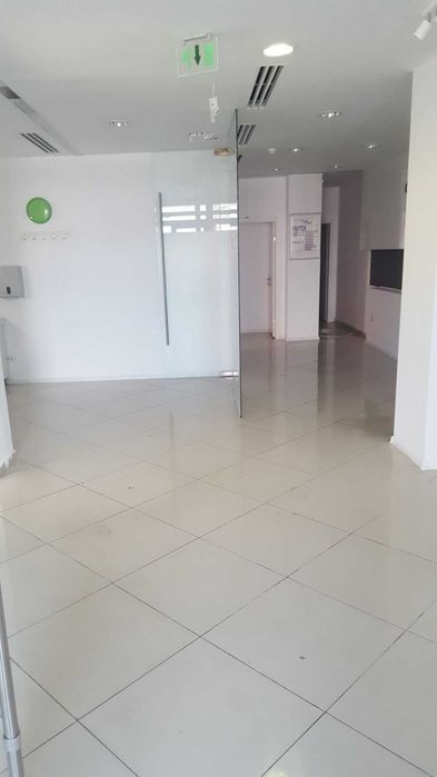 Proprietar-inchiriez  spatiu comercial P+3E,  zona centrala